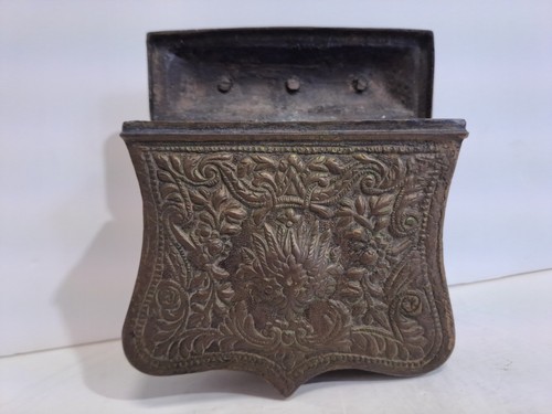Cartouchière boîte à - cartouchière,