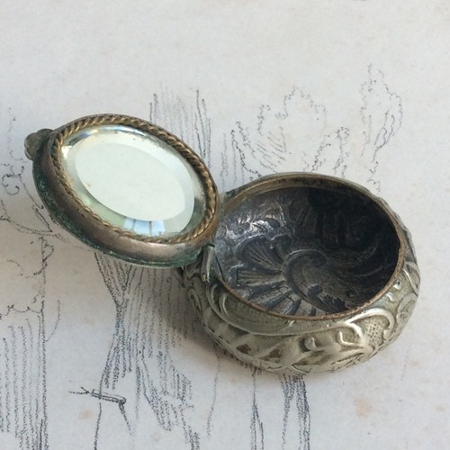Boite poudre pilules miroir - boite,