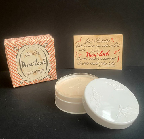 Ancienne boite poudre - boite, a
