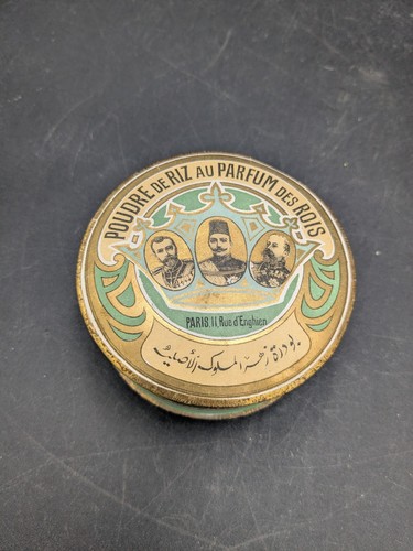 Rare boite poudre de - ,