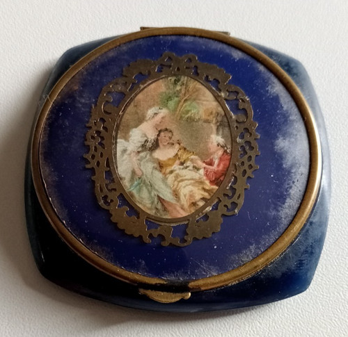 Vecchia scatola polvere con - vecchia,