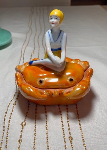 Baigneuse bathing beauty boite