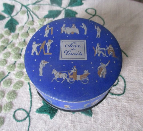 Boîte poudre ancienne - à,